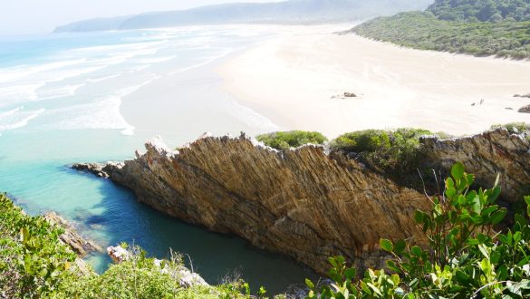 Praia em Nature's Valley, na Garden Route, África do Sul.