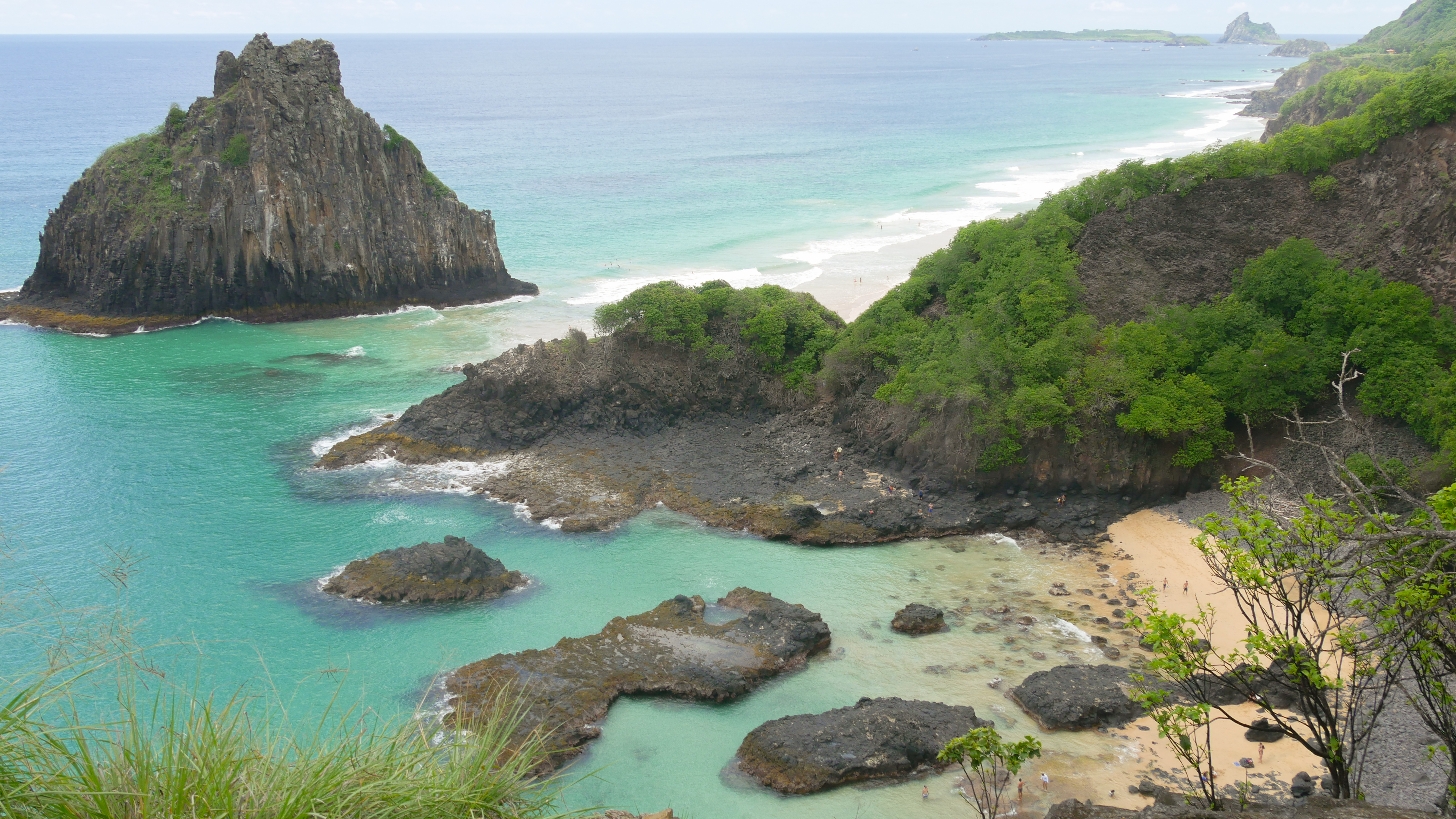 Noronha gastando pouco