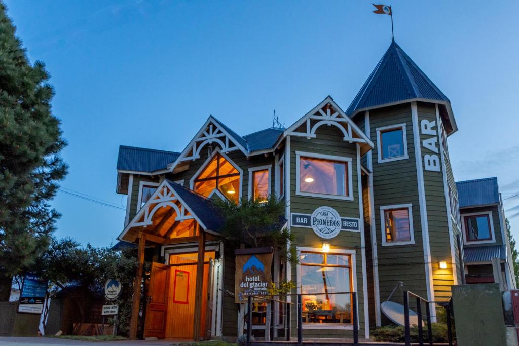 Clique na foto e saiba mais sobre o Hotel Del Glaciar, em El Calafate, Argentina. 