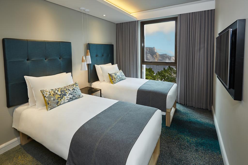 Clique na foto para fazer sua reserva no hotel StayEasy, em Cape Town, Cidade do Cabo, África do Sul.