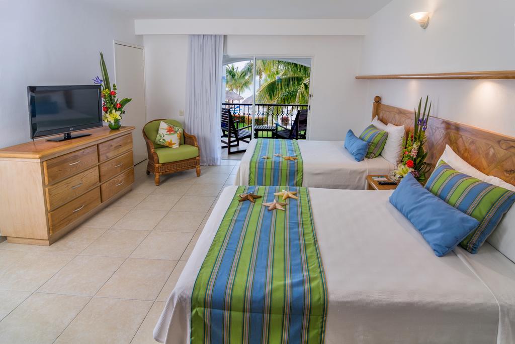 Clique na foto e saiba mais sobre o Beachscape Kin Ha Villas & Suites, em Cancun, no México.