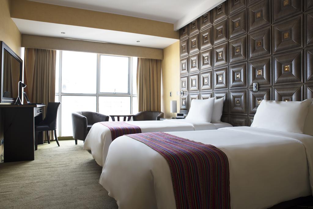 Clique na foto e faça sua reserva no Luxury Inkari Hotel, em Lima, Peru.