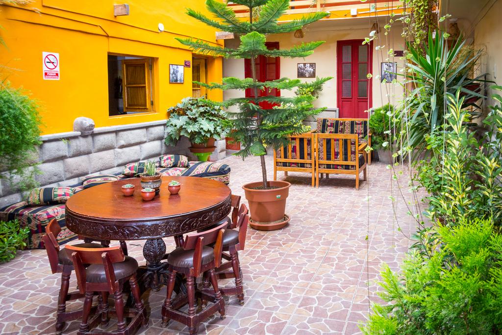Clique na foto para fazer sua reserva no La Posada Del Viajero, hostel em Cusco, Peru.