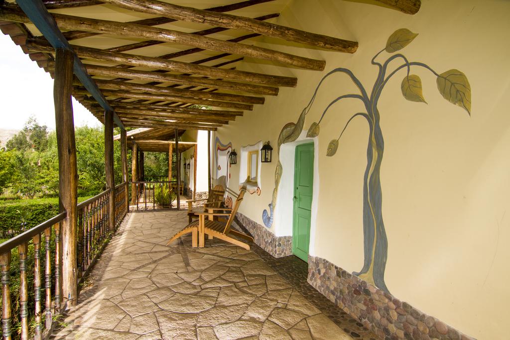 Clique na foto e faça sua reserva em Las Casitas del Arco Iris, em Machu Picchu, Peru.