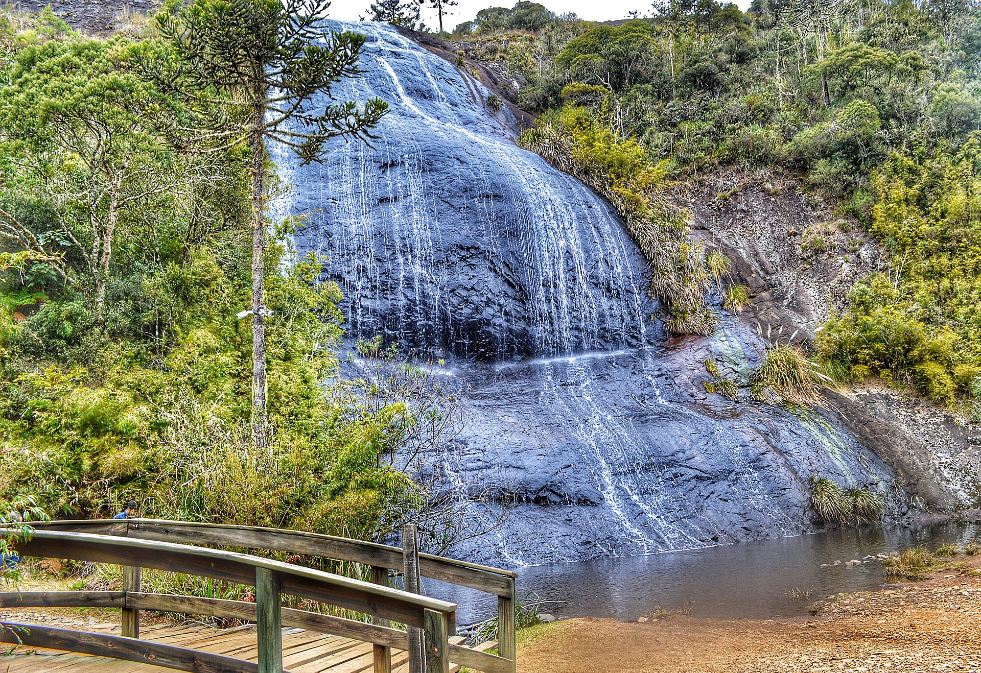 Pequena cachoeira em Urubici