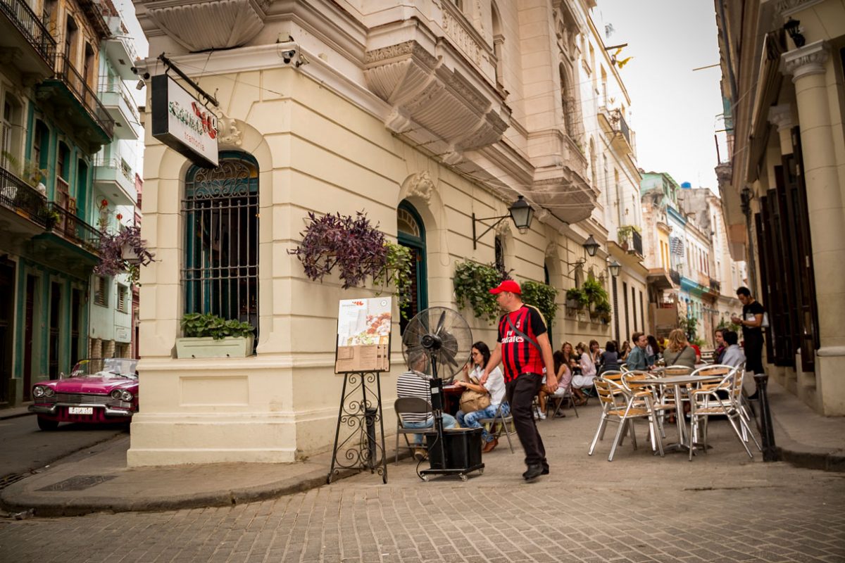 5 esquinas Trattoria, restaurante em Havana, Cuba