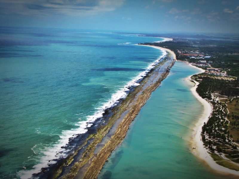 Praia Muro Alto, vista de cima, em Porto de Galinhas, Pernambuco.